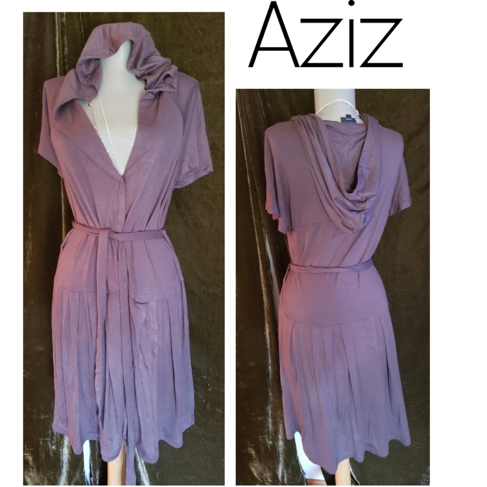Aziz brown hooded ruffle trim dress.  Sz Sm